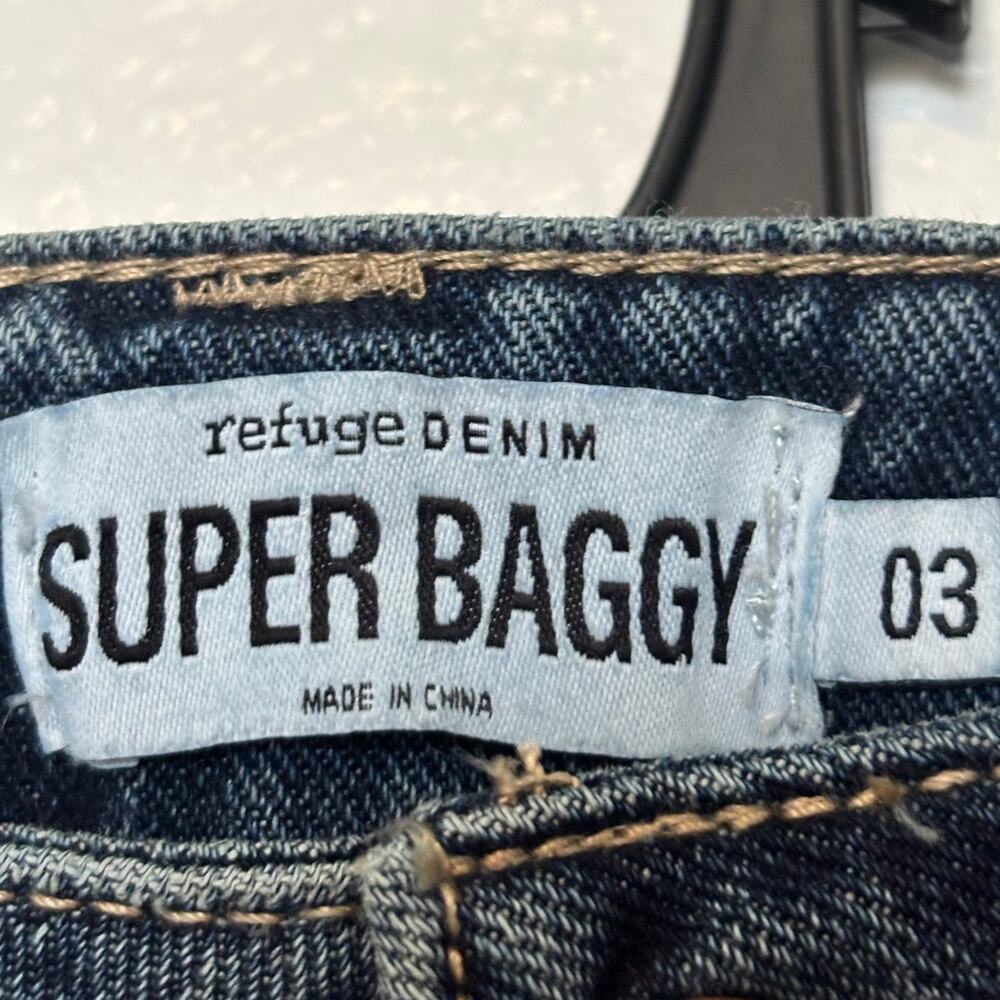 Refuge Denim NWT Jr's Size 3 Super Baggy Low Rise 90s Y2K Inspired Blue Jeans - Picture 3 of 5